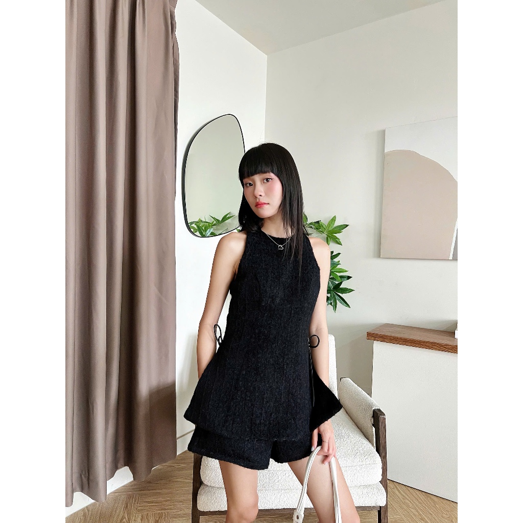 (Sẵn) Áo Dáng Ôm Body Không Tay, Quần Short Nữ (Bán lẻ) | DADAS | SECODEE