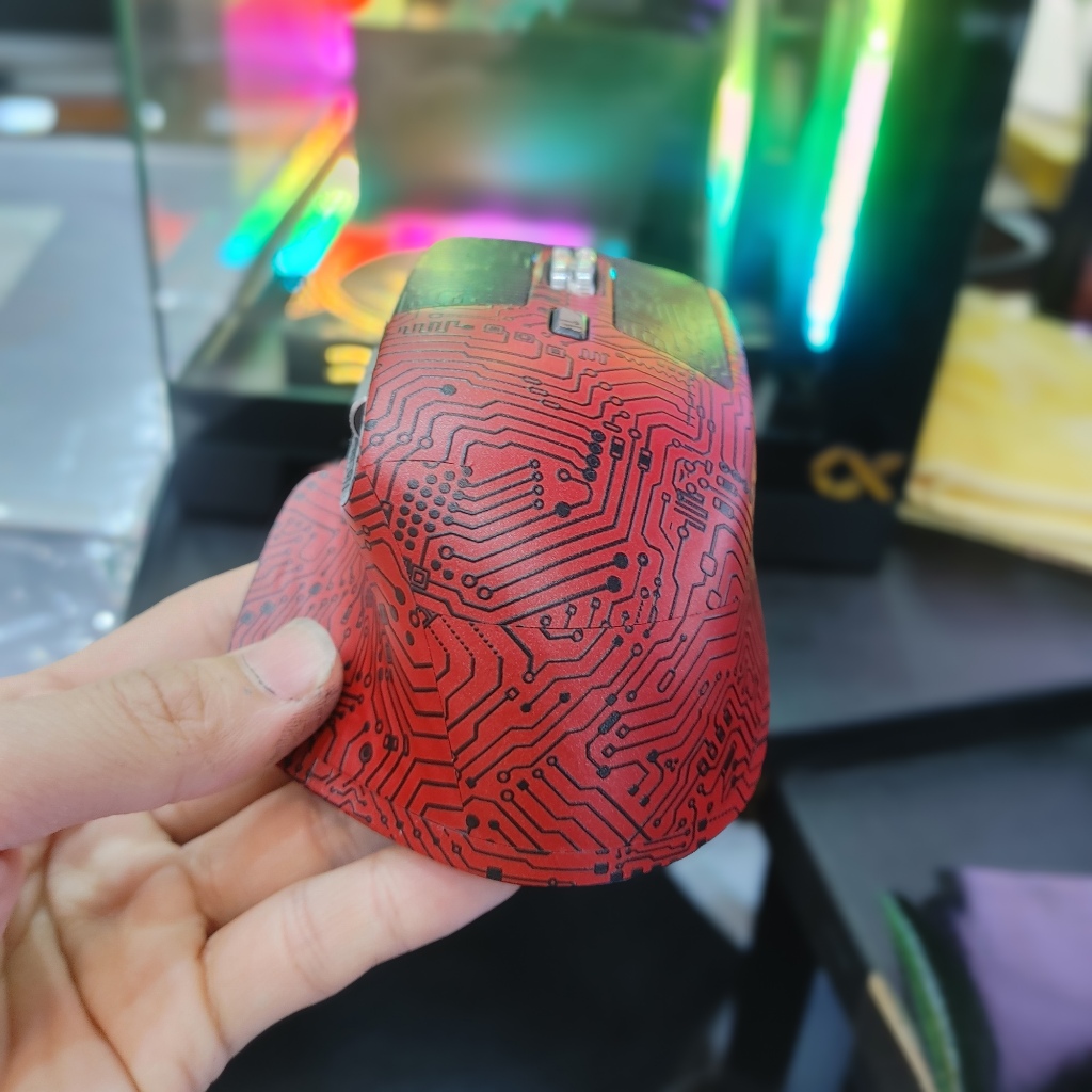 Skin vân nổi dán chuột Logitech MX Master 3 / 3s mẫu mạch điện đỏ chống trơn trượt | Custom theo yêu cầu