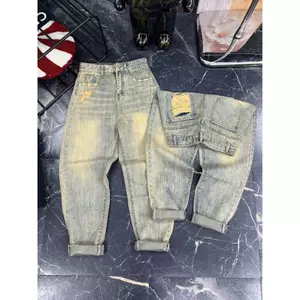 Quần Jean Baggy Nữ Thân Trước Không Rách Wash Nhẹ Túi Sau Rách Một Bên 175 - 176