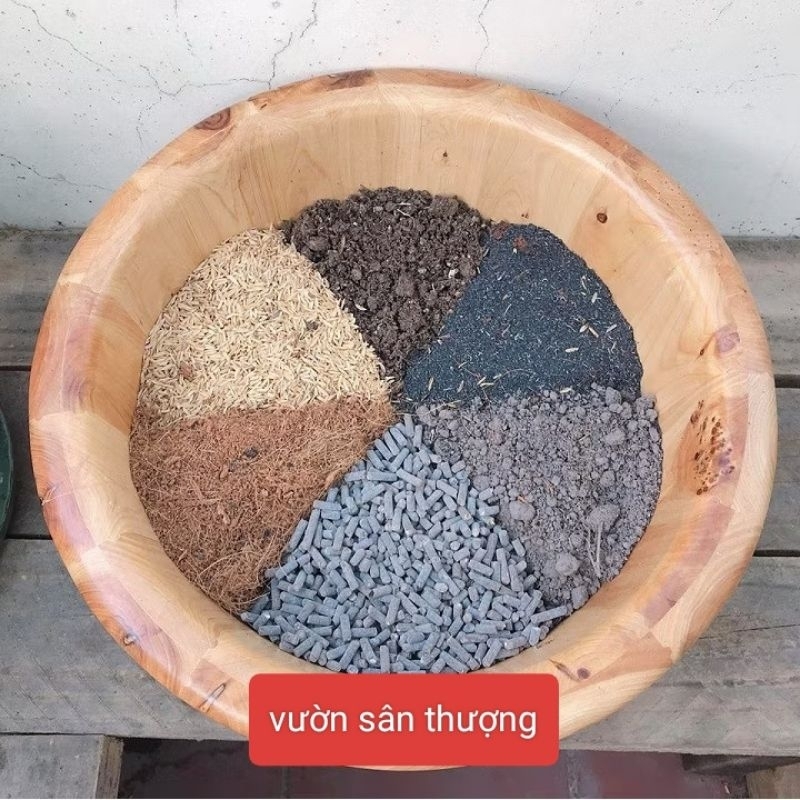 Giá Thể Đã Trộn Sẵn Gói 2kg Cho Rau, Củ, Quả, Cây Cảnh,.. Gồm Đất Phù sa, Tricho, Phân Nhật, Trù.n Quế,v.v Trồng Ngay