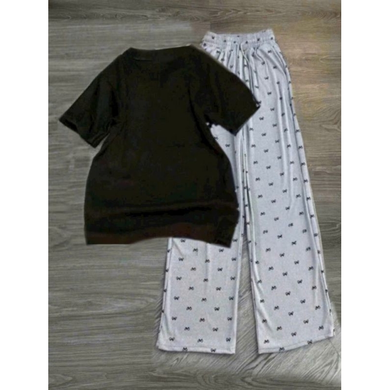 Tổng hợp các sét quần + áo phông croptop cộc tay trơn dáng ngắn chất tăm Hàn lạnh cho Nữ