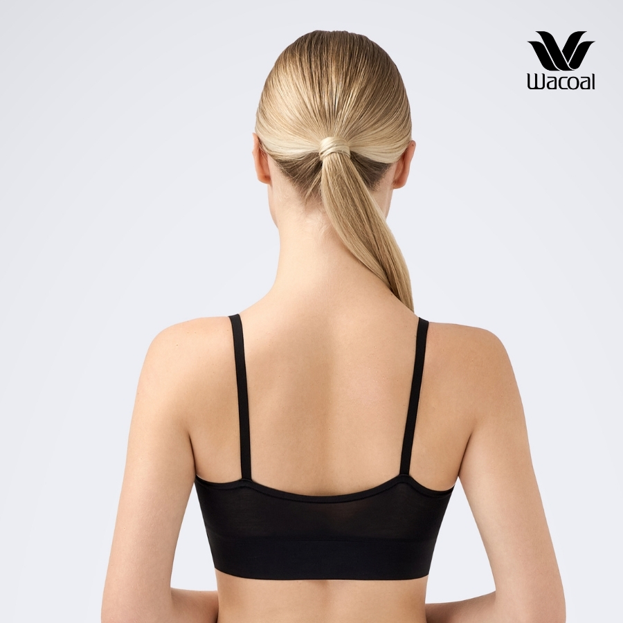 Áo lót Wacoal IOB9301 Trendy Bra không gọng kiểu áo 2 dây không móc gài (giả bra thể thao)