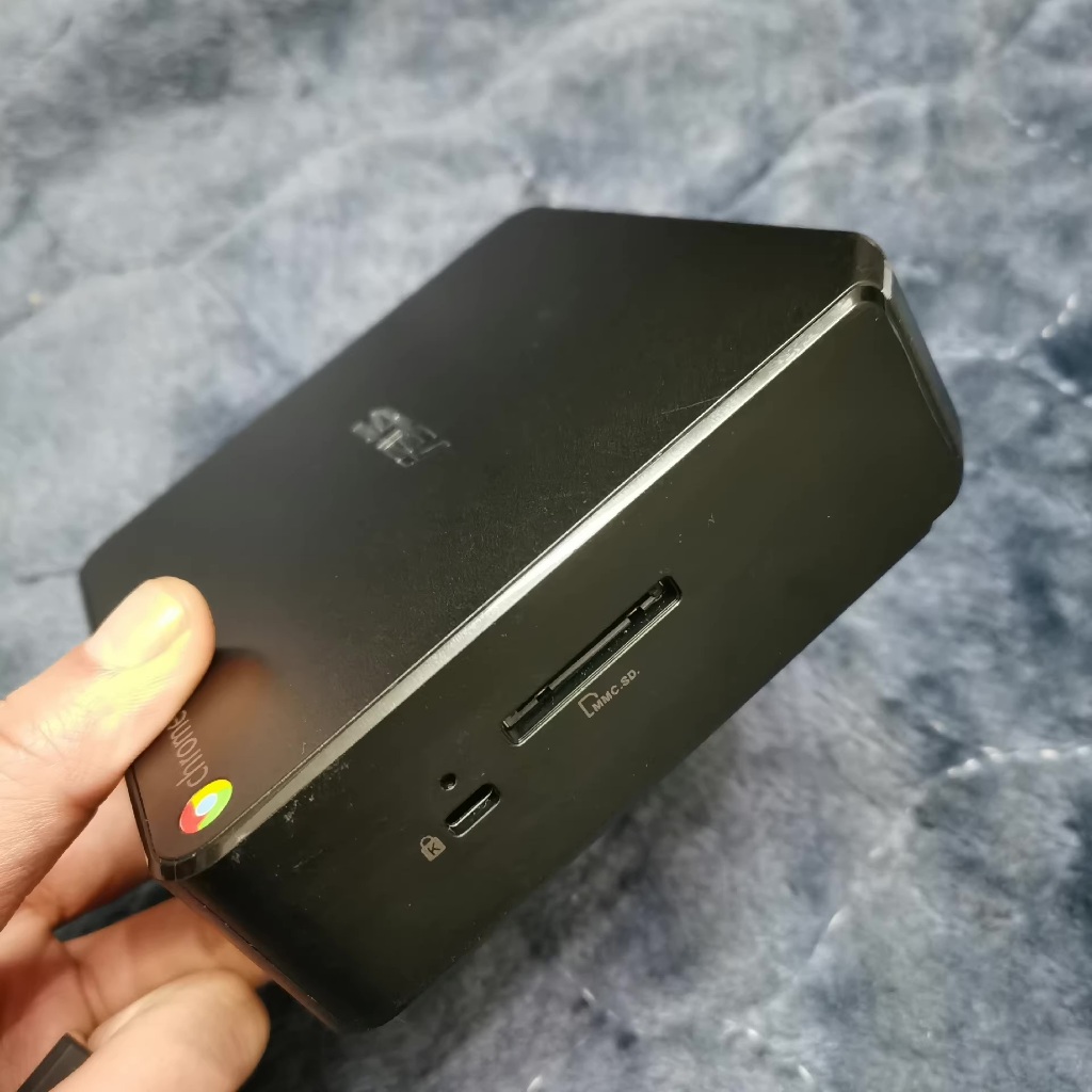 Máy tính Mini PC ASUS Chromebox CN62 - Core i7 5500u Ram 8G SSD