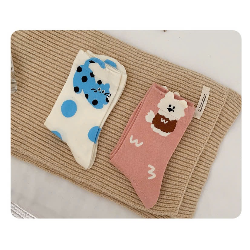 Vớ Tất Icon Mèo, chữ W 5 mẫu cao cổ phong cách trẻ trung, năng động