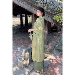 Áo dài nữ cách tân chất gấm, tay lỡ (KHÔNG KÈM QUẦN ) LAMER O61A24Q023