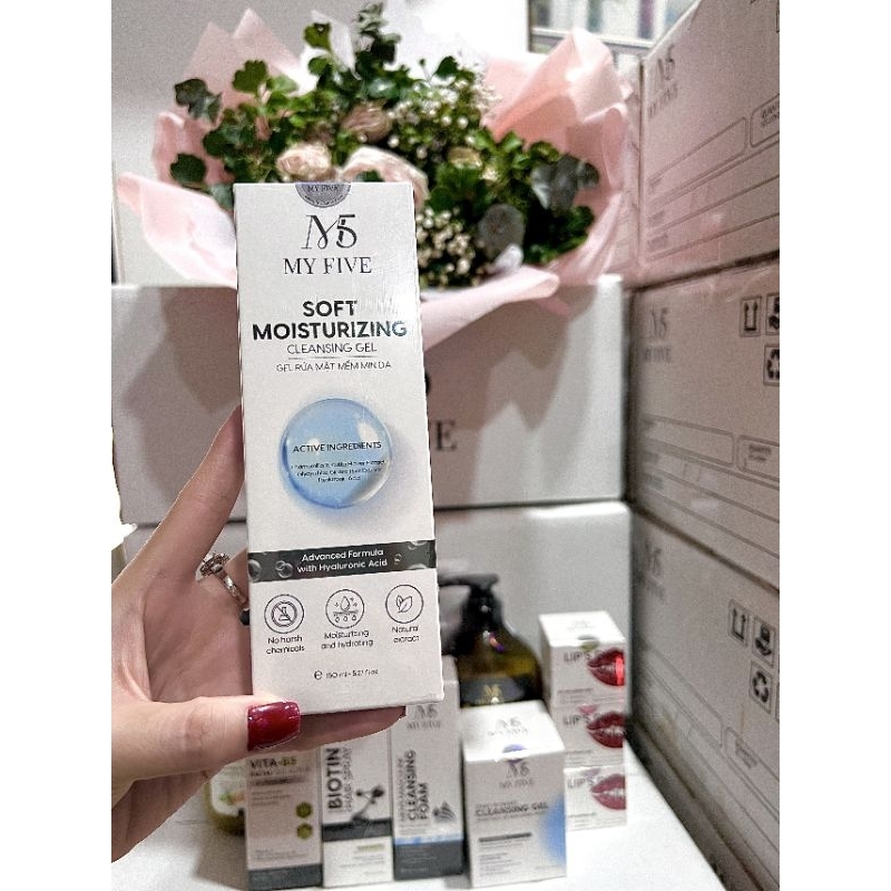 Sữa rửa mặt mềm mịn da hết mụn