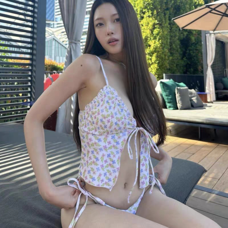 [HỎA TỐC HÀ NỘI] 2Soonsumff Bộ bikini 2 mảnh có sẵn mút ngực sexy, áo tắm xẻ ngực hai dây đi biển mùa hè cho nữ