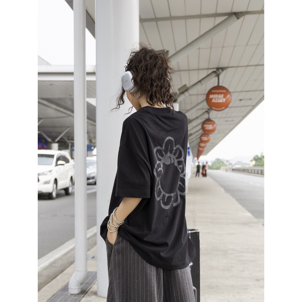 Ảnh Áo Thun Basic Đơn Giản Đen Brand TSUN Chính Hãng Big Woo Logo, UNISEX, Chi tiết Thêu, In Lụa, Oversize Bigsize 4