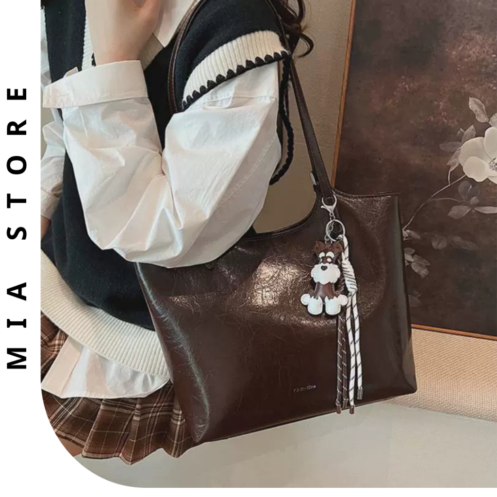 Túi tote da a4 đeo vai nữ đi học túi to công sở đi làm đi dạy cỡ lớn đựng sách vở, laptop Mia tote bag kèm charm gấu 74