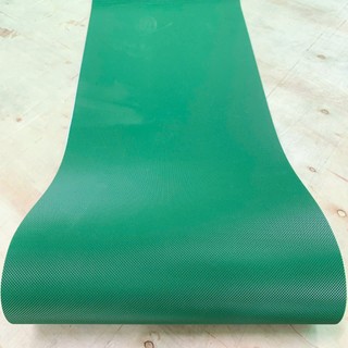 BĂNG TẢI CHO MÁY CÁN BÁNH MÌ , băng tải caro trắng , caro xanh