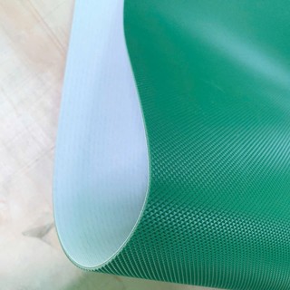 BĂNG TẢI PVC CARO XANH - Băng tải cho máy cán bánh kích thước 530mm x 1110mm
