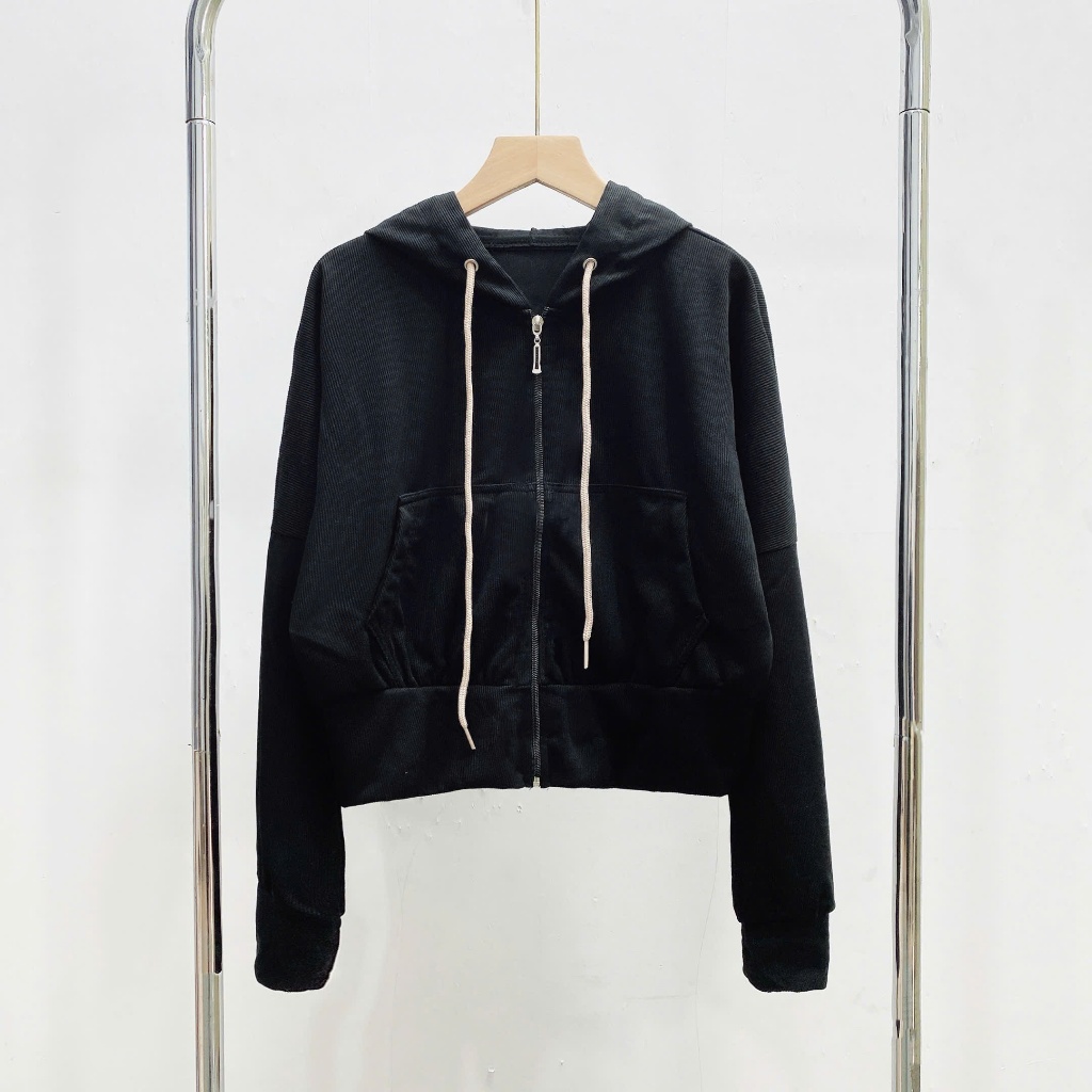 Áo Khoác Thời Trang Bigsize Nữ Tay Dài Dáng Lửng Phom Bomber Vải Xốp Họa Tiết Tam Giác KHOAC5