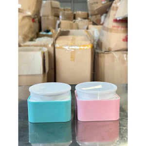 Hủ Vuông (đựng 150g kem + hủ nặng 100g = 250g )