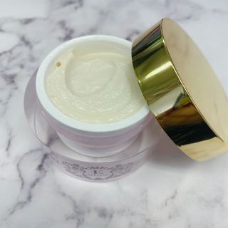 Kem Dưỡng E-SPECIAL ACTIVE CREAM Hoạt Tính Khoá Ẩm Hỗ Trợ Làm Sáng Da Và Phục Hồi Chuyên Biệt 30G