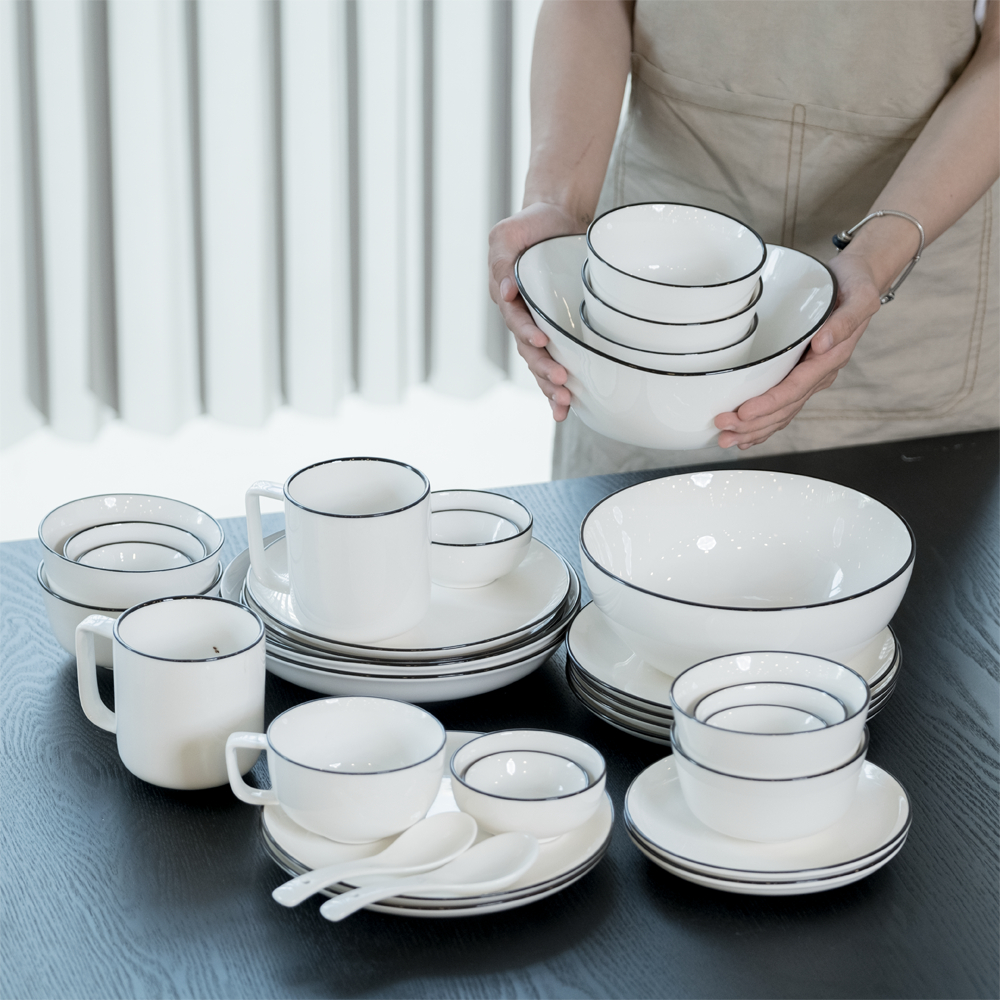 Ảnh Cốc trà | JYSK nID | sứ trắng bóng viền đen | DK6.7x7.8cm 1