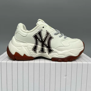 Giày thể thao sneakers Chunky nam nữ cổ thấp tăng chiều cao 6cm êm chân chống trơn T 99