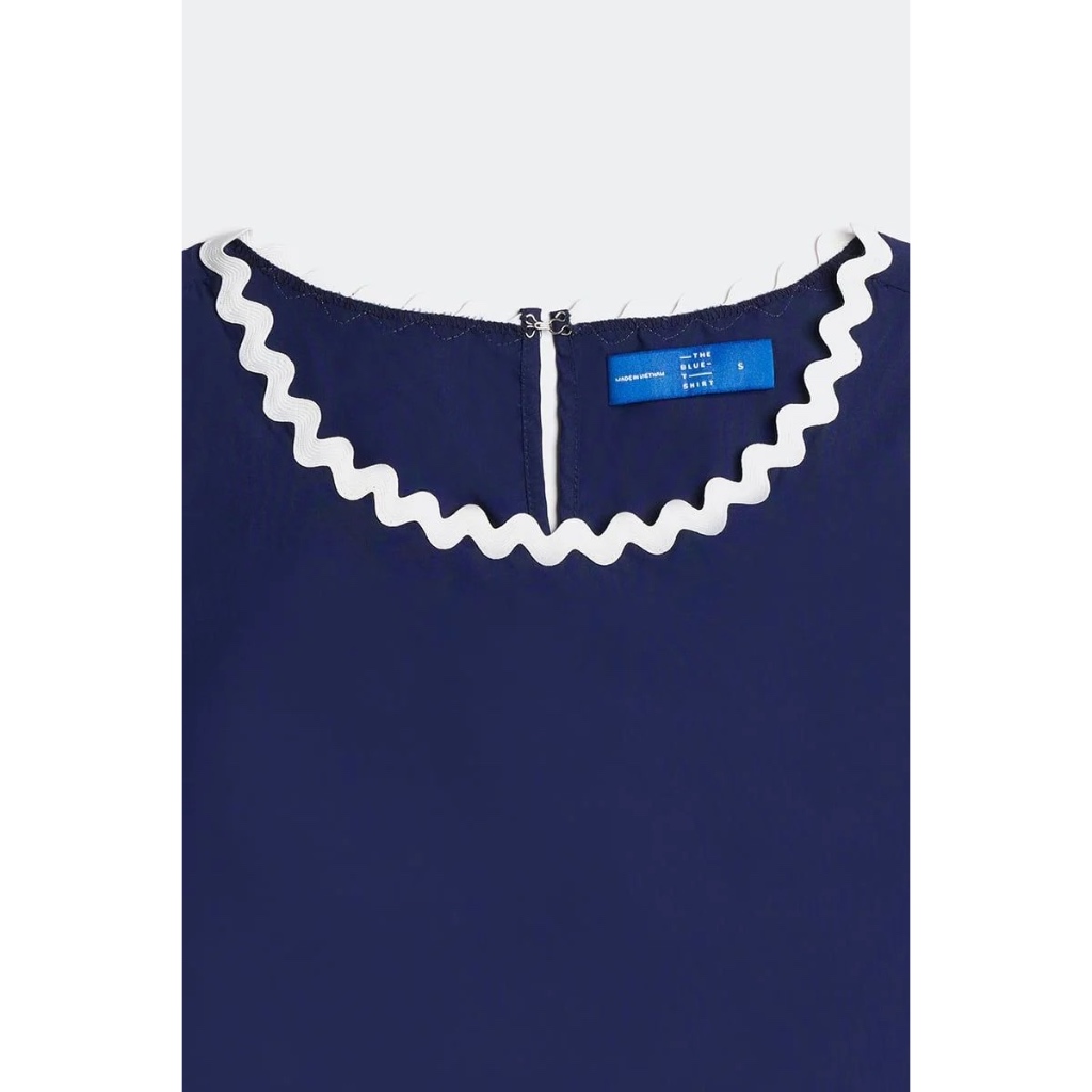 Ảnh TheBlueTshirt - Áo Croptop sát nách cotton cổ tròn viền ren zigzag cho nữ - ZigZag Lace Top - Women 4