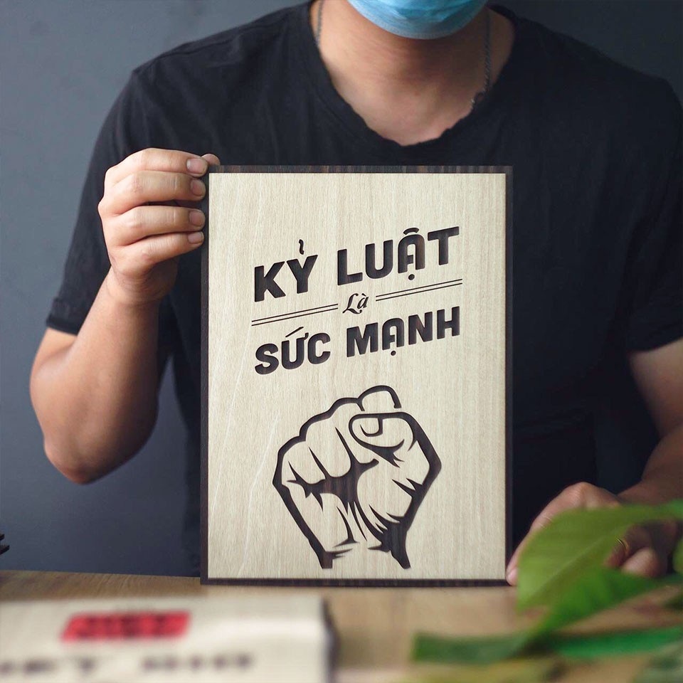 Tranh gỗ decor truyền cảm hứng "Khách hàng là người trả lương cho chúng ta" và nhiều mẫu
