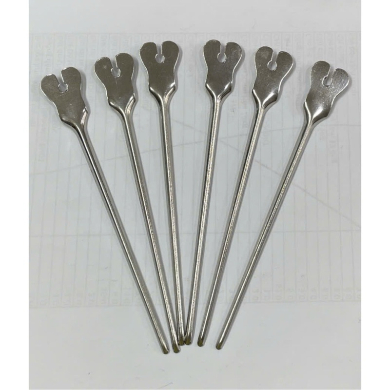 Cây thông lòng máng , thông bướm dài 14cm