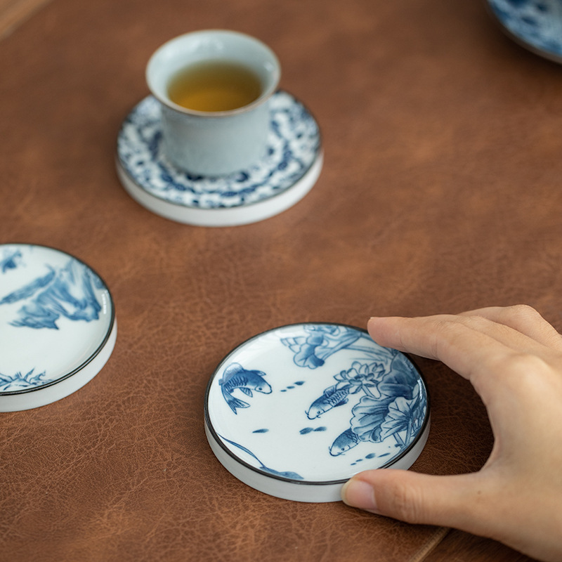 Đế Kê Lót Chén Trà Bằng Sứ Cảnh Đức Vẽ Họa Tiết Đẹp Mắt