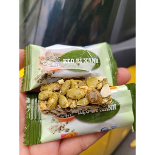 Kẹo bí xanh Tân Huê Viên,ít đường đặc biệt thơm ngon,giòn,xốp,ít đường.Hot và mới,thương hiệu nổi tiếng Tân Huê viên.