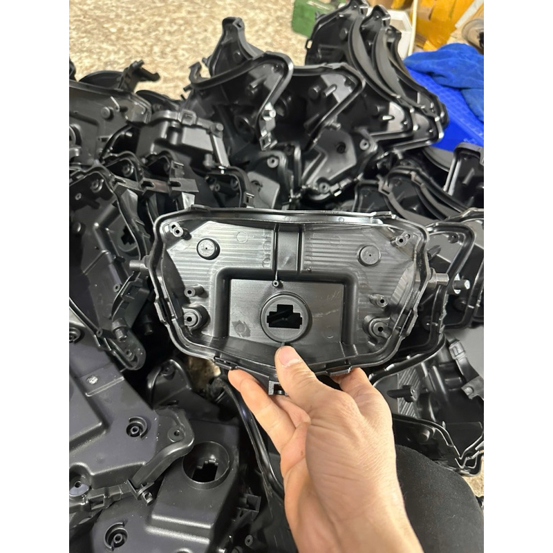Đế đèn Suruma độ bi đèn wave 50-100-110