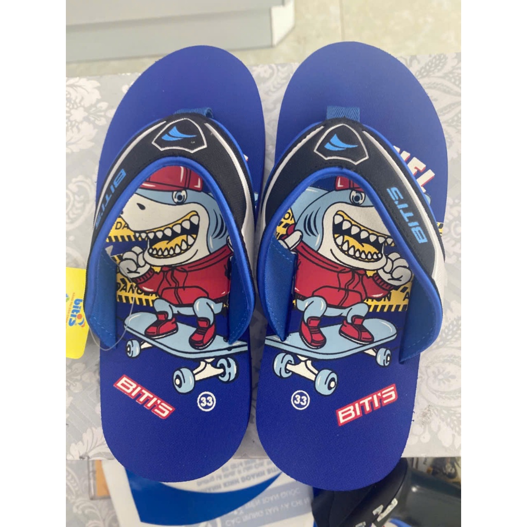 DÉP LÊ TRẺ EM   BXB000800 SIÊU NHÂN