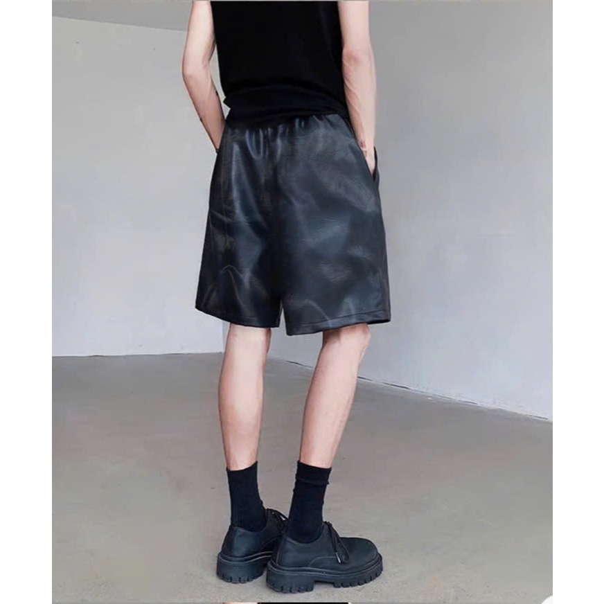 Quần Short da Leather BLACK DIAMOND ICVCVNI Unisex Menwear