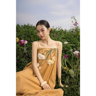 Đầm OLV bí suông maxi hai dây mảnh thêu tay hoa nổi bật Nerina phù hợp đi dạo đi cà phê