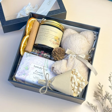 Set quà nến thơm 10 món mix tự chọn với 5 mùi hương kèm gấu