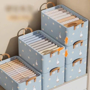 HỘP ĐỰNG QUẦN ÁO GẤP GỌN CÓ KHUNG SẮT HỌA TIẾT HOA CÚC NHÃ NHẶN