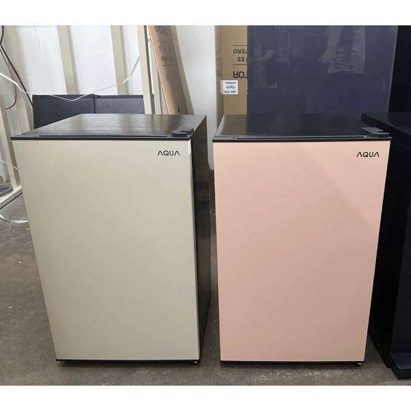 [DEAL XỊN] Tủ lạnh min Aqua 90 lít AQR-D100FA(GG) - Màu be - Freeship toàn quốc - Bảo hành 2 năm