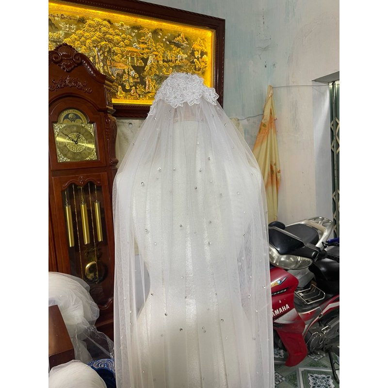🍯🍯🍯Voan cô dâu đính hoa ren tren đầu, thân voan đính đá lấp lánh|Phukiencuoiyenlinh