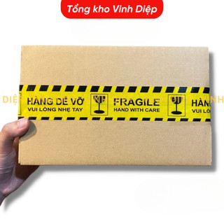 Băng dính Hàng Dễ Vỡ Xin Nhẹ Tay đóng hàng màu vàng 1 cuộn bản 5cm