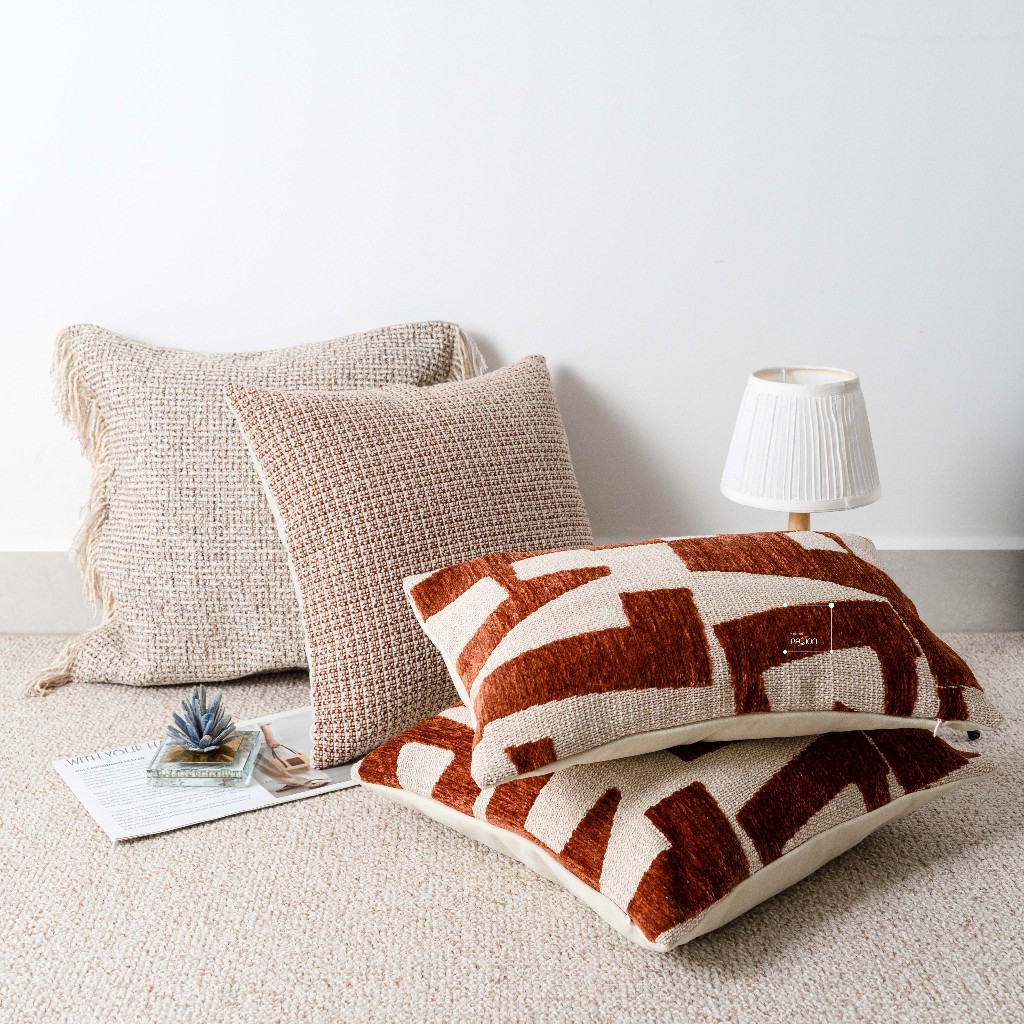 Vỏ Gối Tựa Lưng Cao Cấp Dệt Jacquard Tông Nâu Cam Sang Trọng