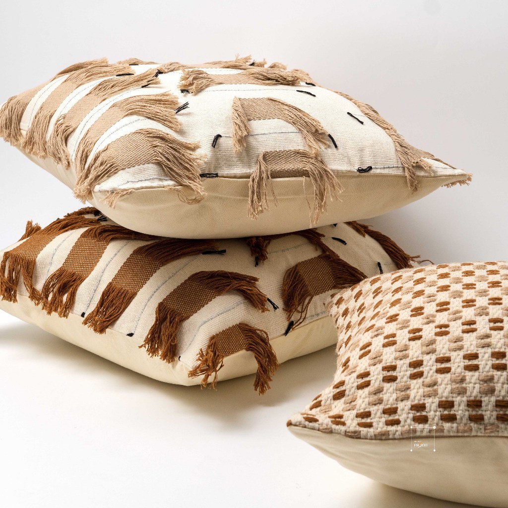 Vỏ Gối Tựa Lưng Cao Cấp Dệt Jacquard Tông Nâu Cam Sang Trọng
