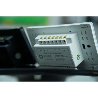 Công tắc cảm ứng Hunonic Datic 3 Nút CSL kết nối Wifi điều khiển mọi thiết bị từ xa qua điện thoại