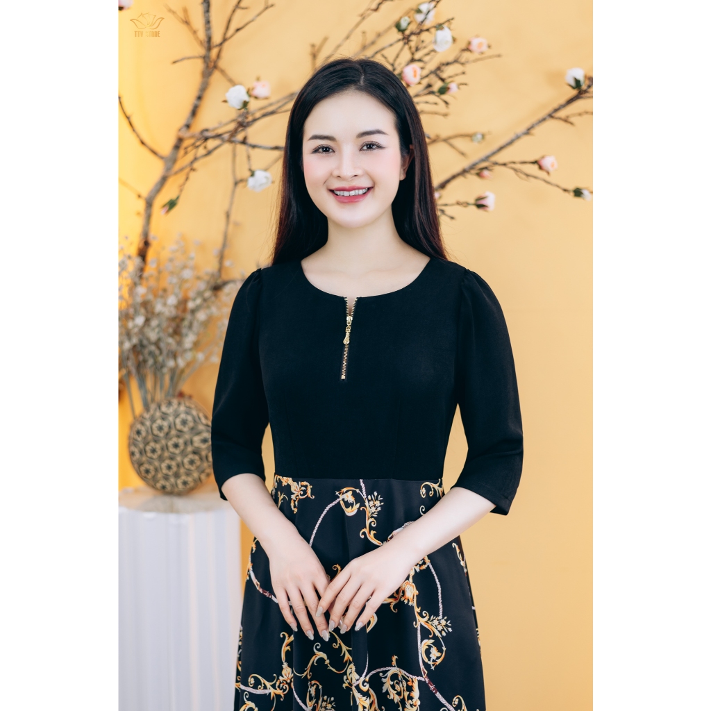 Ảnh Đầm xòe trung niên cho mẹ - Cổ tròn tay lỡ - Đen họa tiết - TTV Store thời trang nữ TTV1828 3
