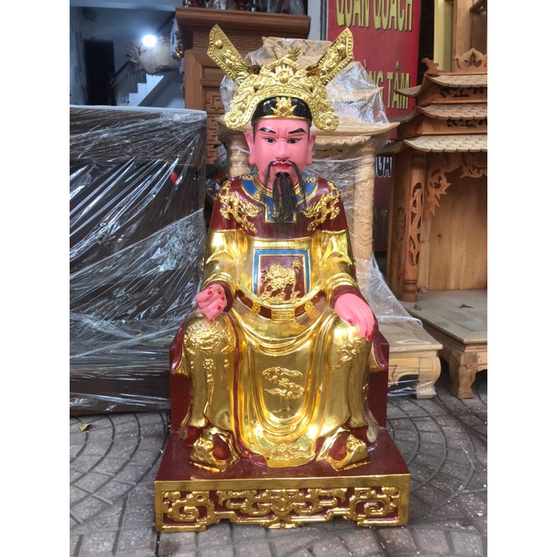 Tượng Quan Trần Triều gỗ mít