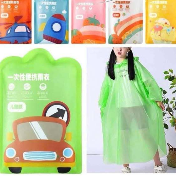 SET 7 ÁO MƯA GIẤY CHO NGƯỜI LỚN VÀ TRẺ EM SIÊU TIỆN DỤNG