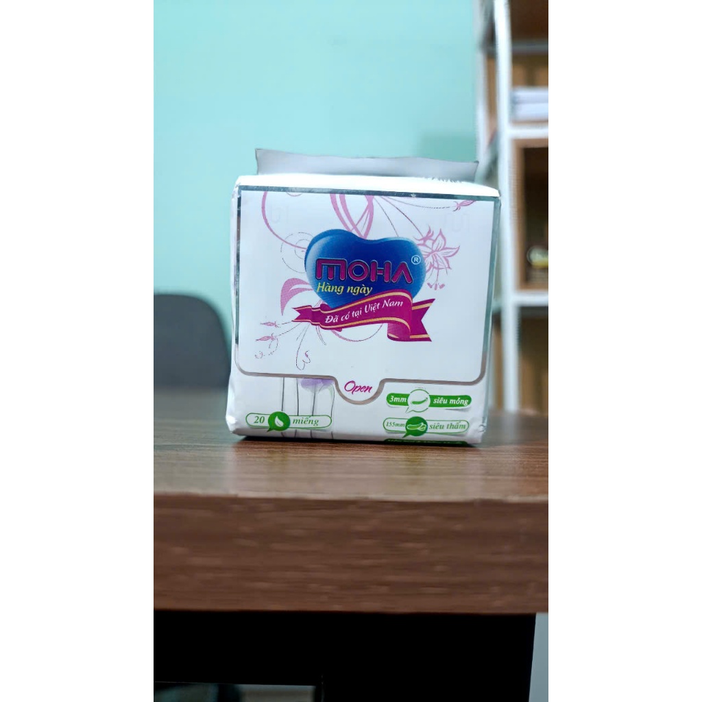 BVS hàng ngày MOHA cao cấp hộp 20 miếng