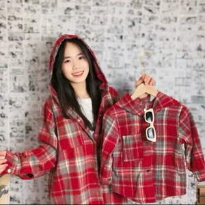 Áo Khoác Sơmi Chống Nắng Chất Kẻ Dạ Dày Dặn fom Dáng Rộng Mặc Được 4 Mùa Cho Bé