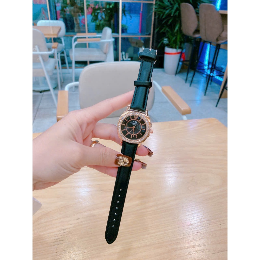 Đồng hồ nữ Coach dây da mịn cao cấp