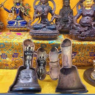 Chuông Chày Nepal Pháp bảo Mật tông