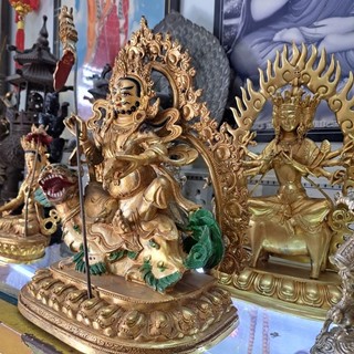 Hộ Pháp Tài Bảo Thiên Vương Tượng Mật Tông