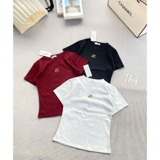 Áo thun Zip Nữ Khâu Tag Nổi Bật Ôm Body