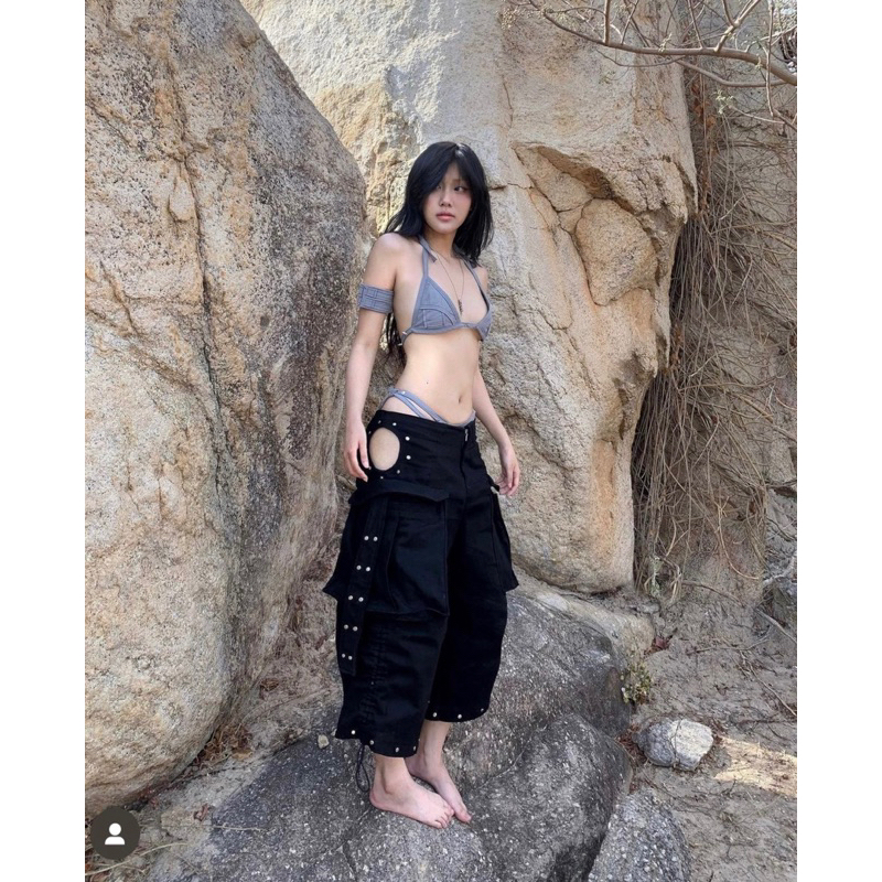 (CHE TÊN) SET ĐỒ BƠI BIKINI PHỐI ĐINH TÁN - ULTRAVIOLENCE BIKINI (GREY) | BigBuy360 - bigbuy360.vn