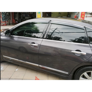 Vè Che Mưa Nissan Teana Có Viền Chỉ Mạ Inox Không Gỉ Hàng Loại Dày