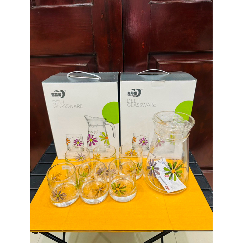 Bộ Bình Kèm 6 Cốc Hoạ Tiết Hoa Sắc Màu Cao Cấp Sang Trọng