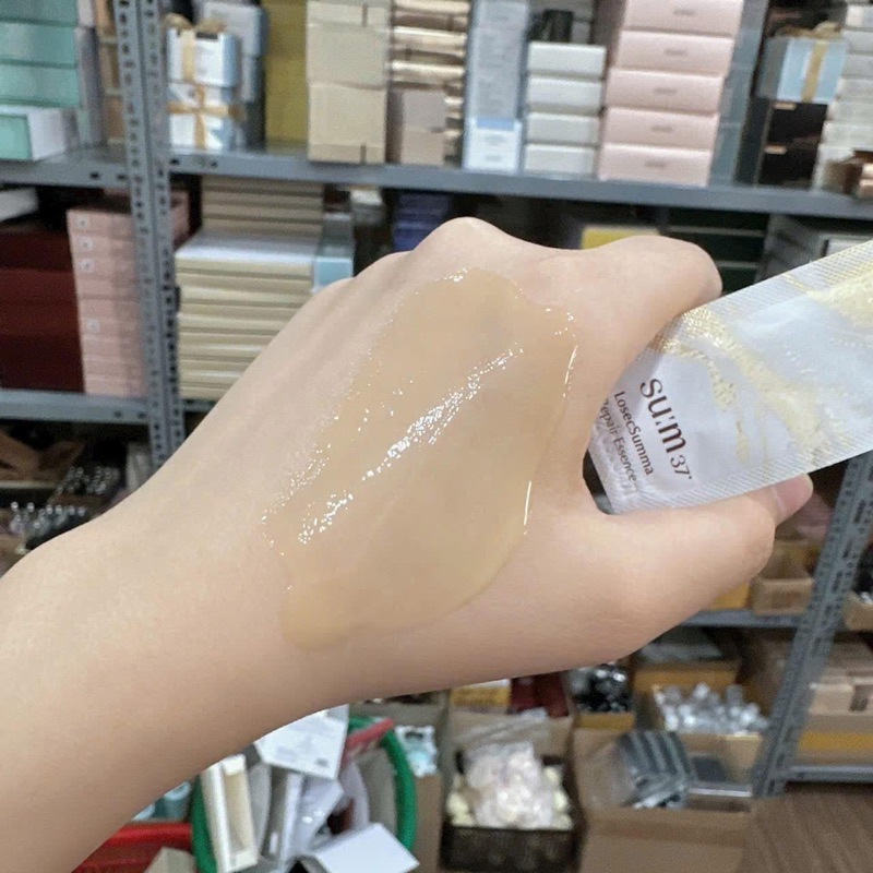 [Combo 50 gói/50ml] Tinh chất vàng phục hồi trẻ hoá giảm mụn tăng sjnh tế bào mới Sum 37 Losec Summa repair essence | BigBuy360 - bigbuy360.vn